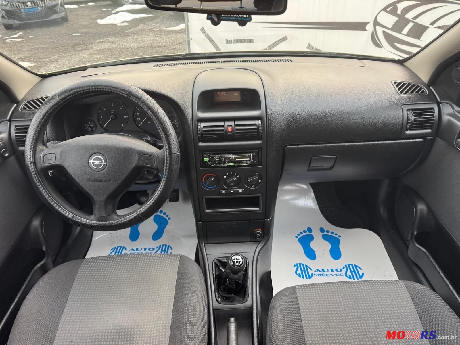 2005' Opel Astra 1,7 Cdti photo #6