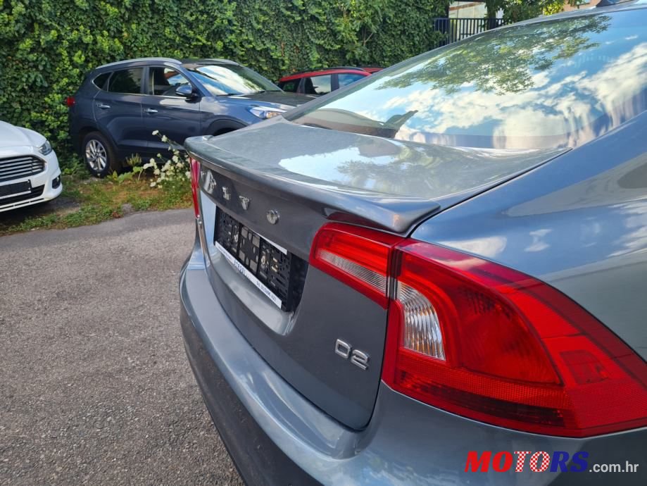 2017' Volvo S60 D2 photo #3