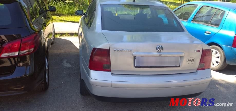 2004' Volkswagen Passat 1,9 Tdi photo #2