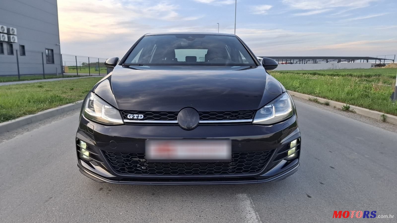 2017' Volkswagen Golf VII 2,0 Gtd photo #1