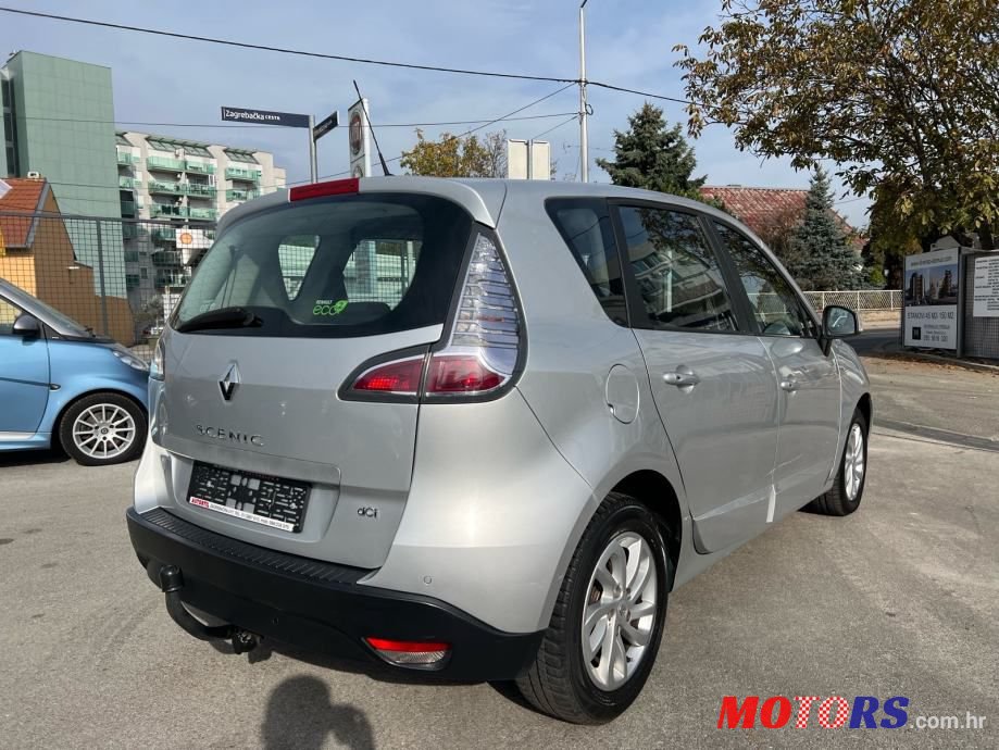 2014' Renault Scenic Dci photo #3