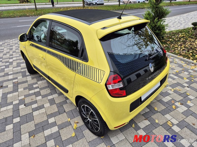 2015' Renault Twingo Sce photo #5