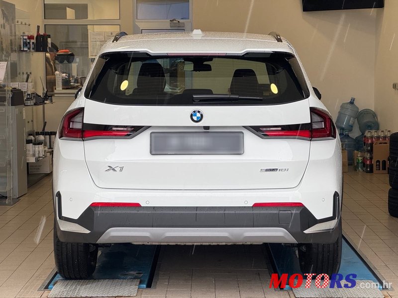 2023' BMW X1 Sdrive18I photo #5