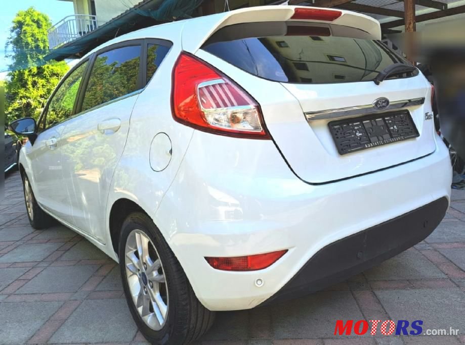 2017' Ford Fiesta photo #4