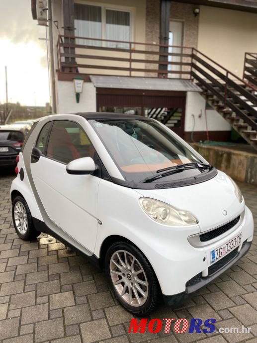2008' Smart Fortwo photo #2