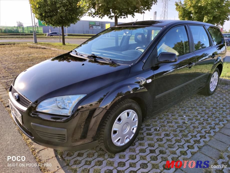 2007' Ford Focus Karavan photo #1