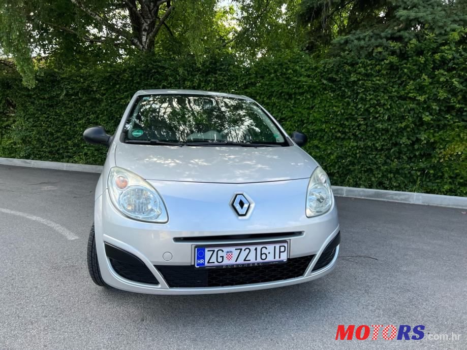 2008' Renault Twingo 1,2 16V photo #2