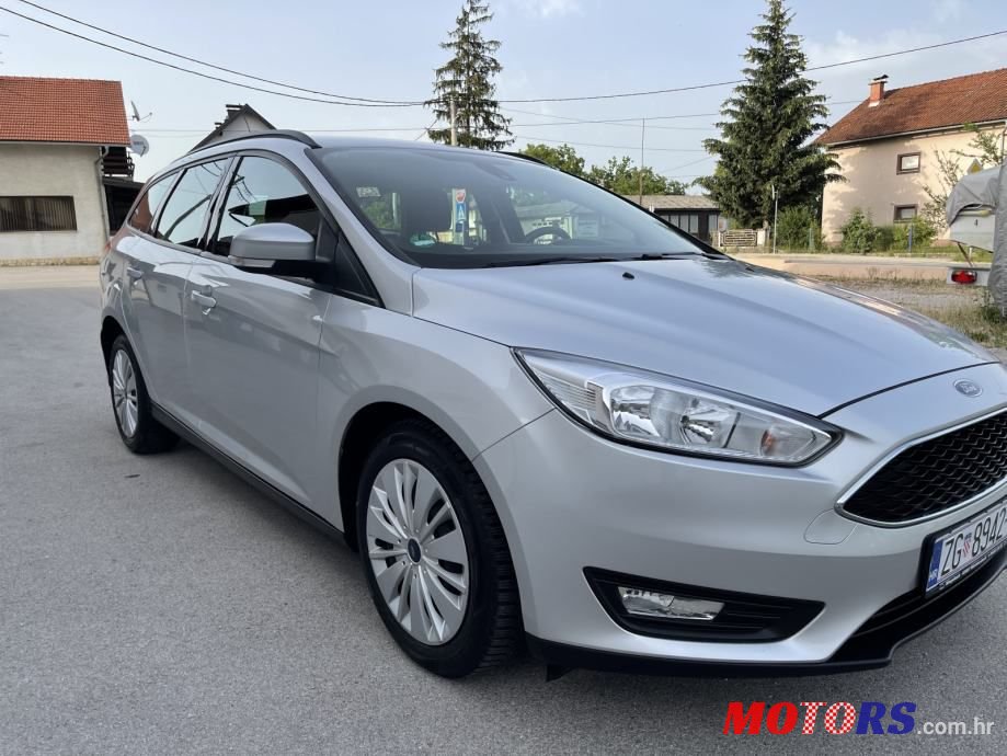 2015' Ford Focus Karavan photo #4