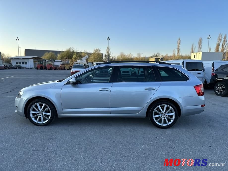 2016' Skoda Octavia Combi photo #4