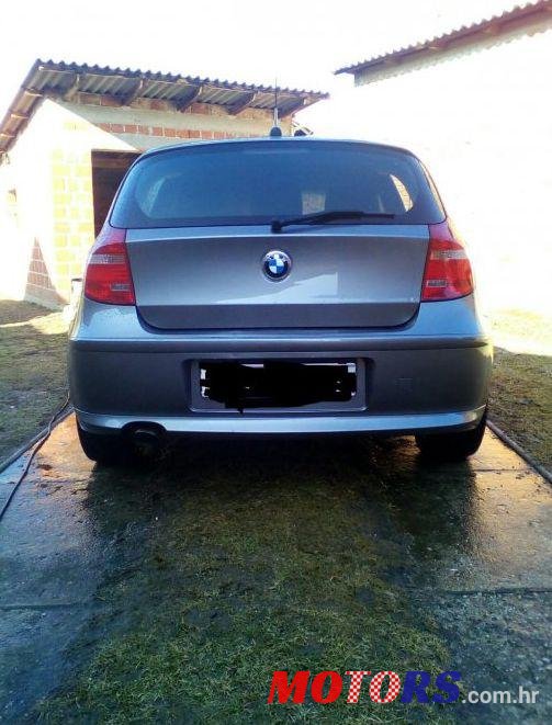2009' BMW Serija 1 118D photo #2