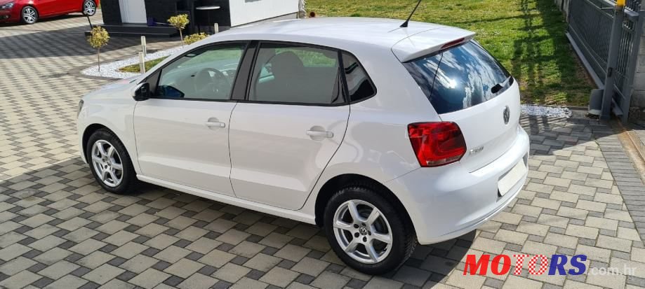 2011' Volkswagen Polo 1,2 photo #6