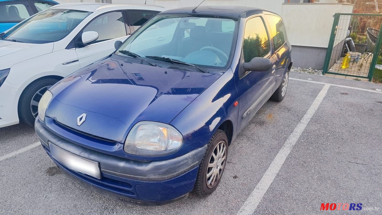 2001' Renault Clio 1,2 photo #2