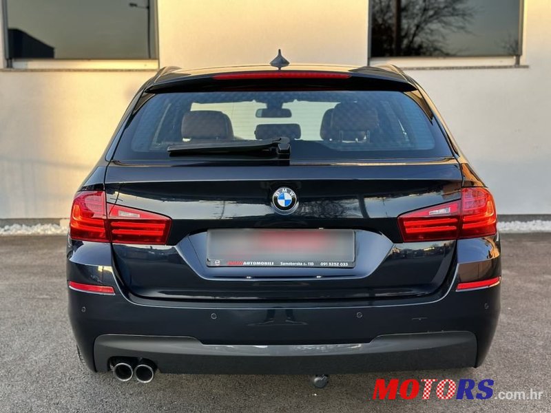 2015' BMW Serija 5 520D photo #6