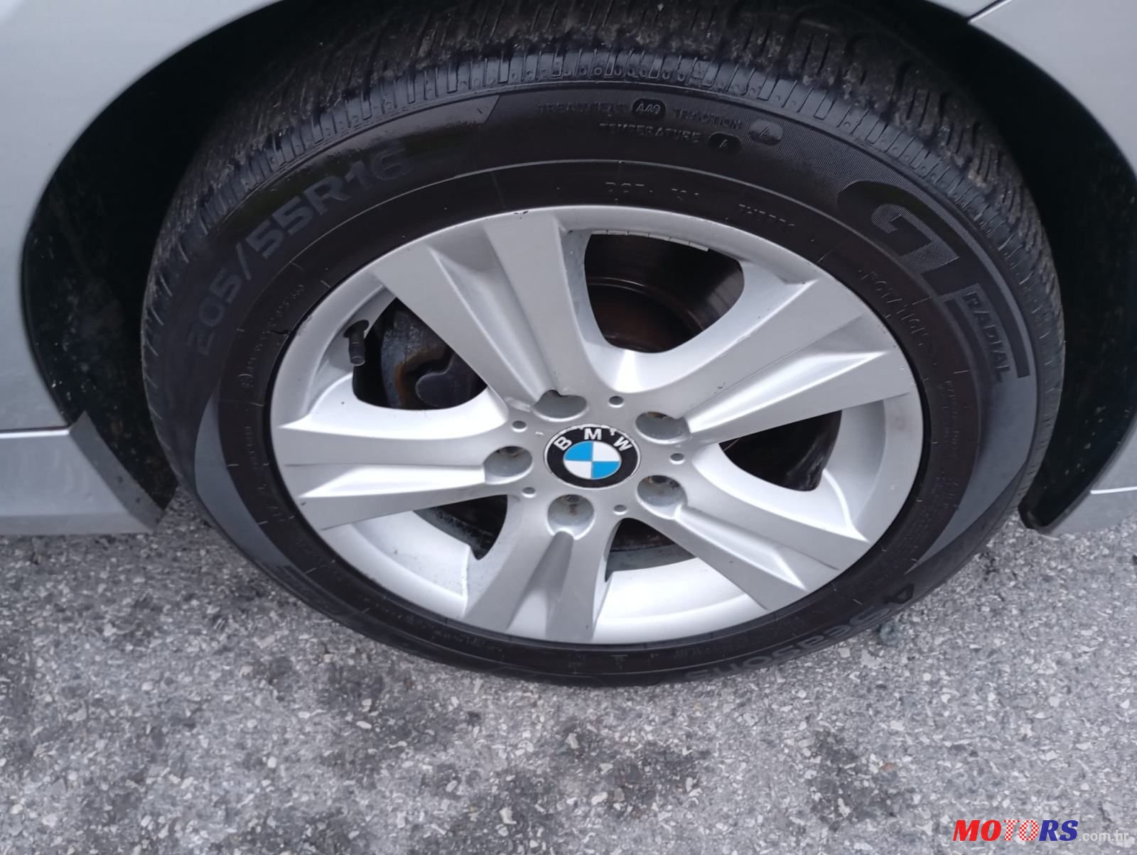 2010' BMW Serija 1 116D photo #3