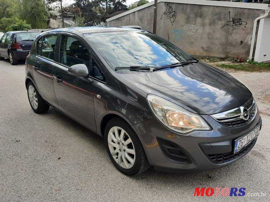 2011' Opel Corsa photo #1