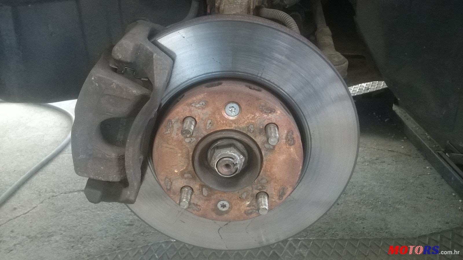 2005' Kia Carens photo #3