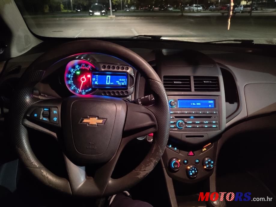 2011' Chevrolet Aveo 1,2 16V photo #6