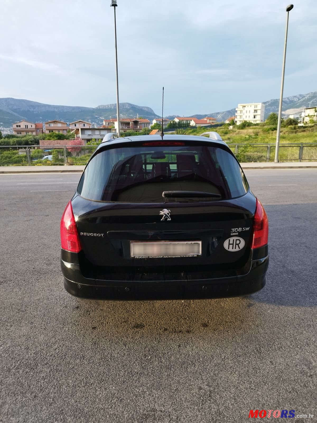 2012' Peugeot 308 Sw photo #2