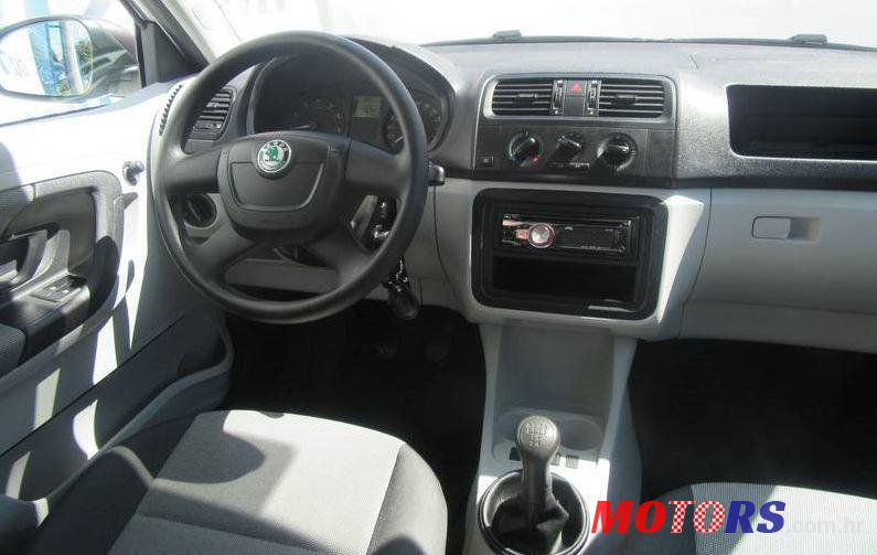 2011' Skoda Fabia 1,2 12 V photo #2