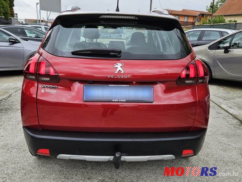 2017' Peugeot 2008 photo #6