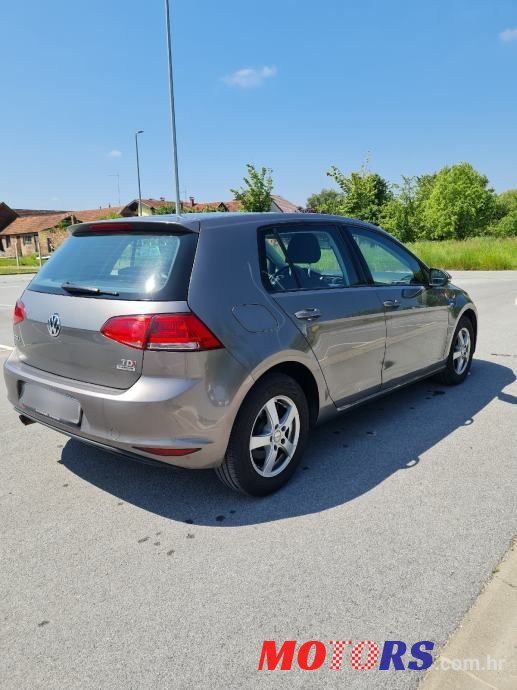 2013' Volkswagen Golf 7 1,6 Tdi Bmt photo #3