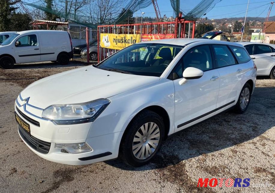 2011' Citroen C5 1,6 Hdi photo #1
