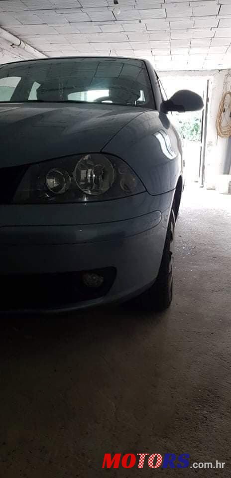 2007' SEAT Cordoba photo #1