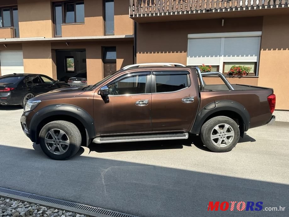 2017' Nissan Navara 2.3 D  4X4 photo #5