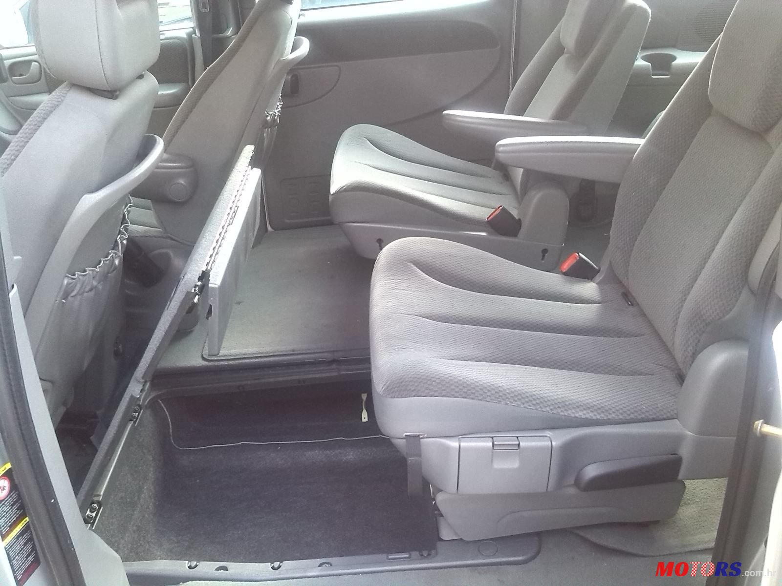 2005' Chrysler Grand Voyager 2,8 Crd Lx photo #4