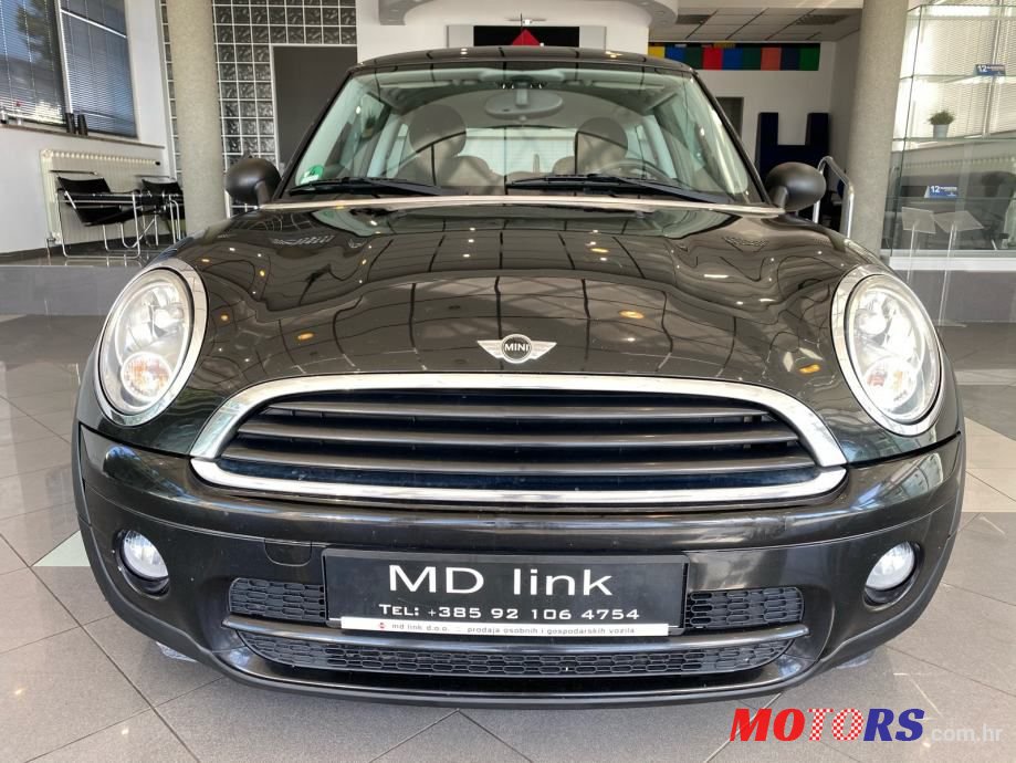 2009' MINI Cooper photo #2