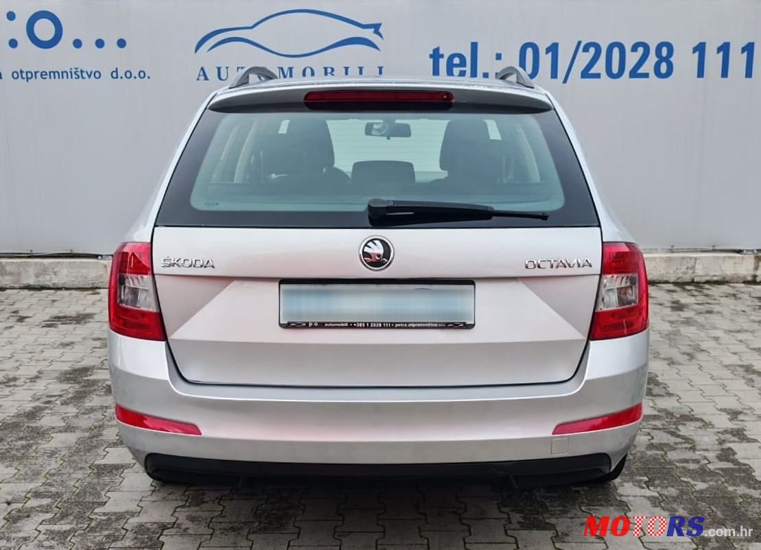 2014' Skoda Octavia Combi photo #4