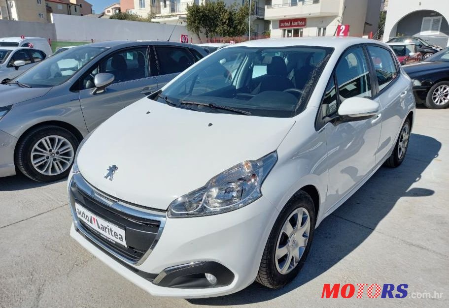 2016' Peugeot 208 1,6 Bluehdi photo #1