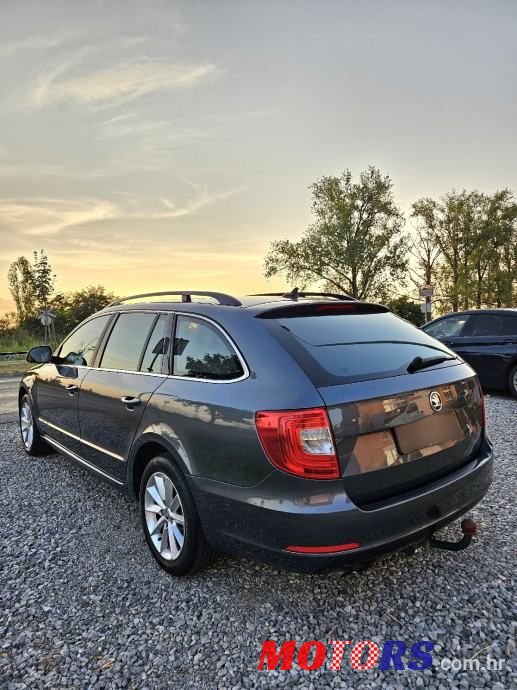 2015' Skoda Superb Combi photo #6