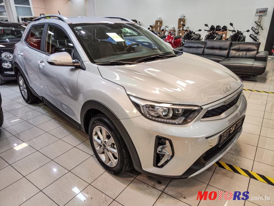 2022' Kia Stonic 1.2 photo #1
