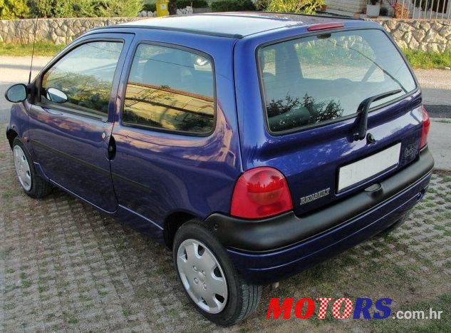 2001' Renault Twingo 1,2 photo #1