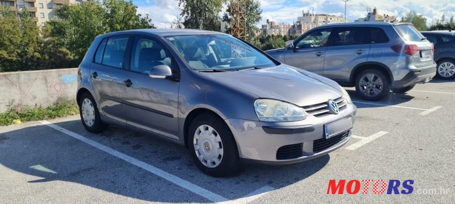 2004' Volkswagen Golf V 1,9 Tdi photo #4