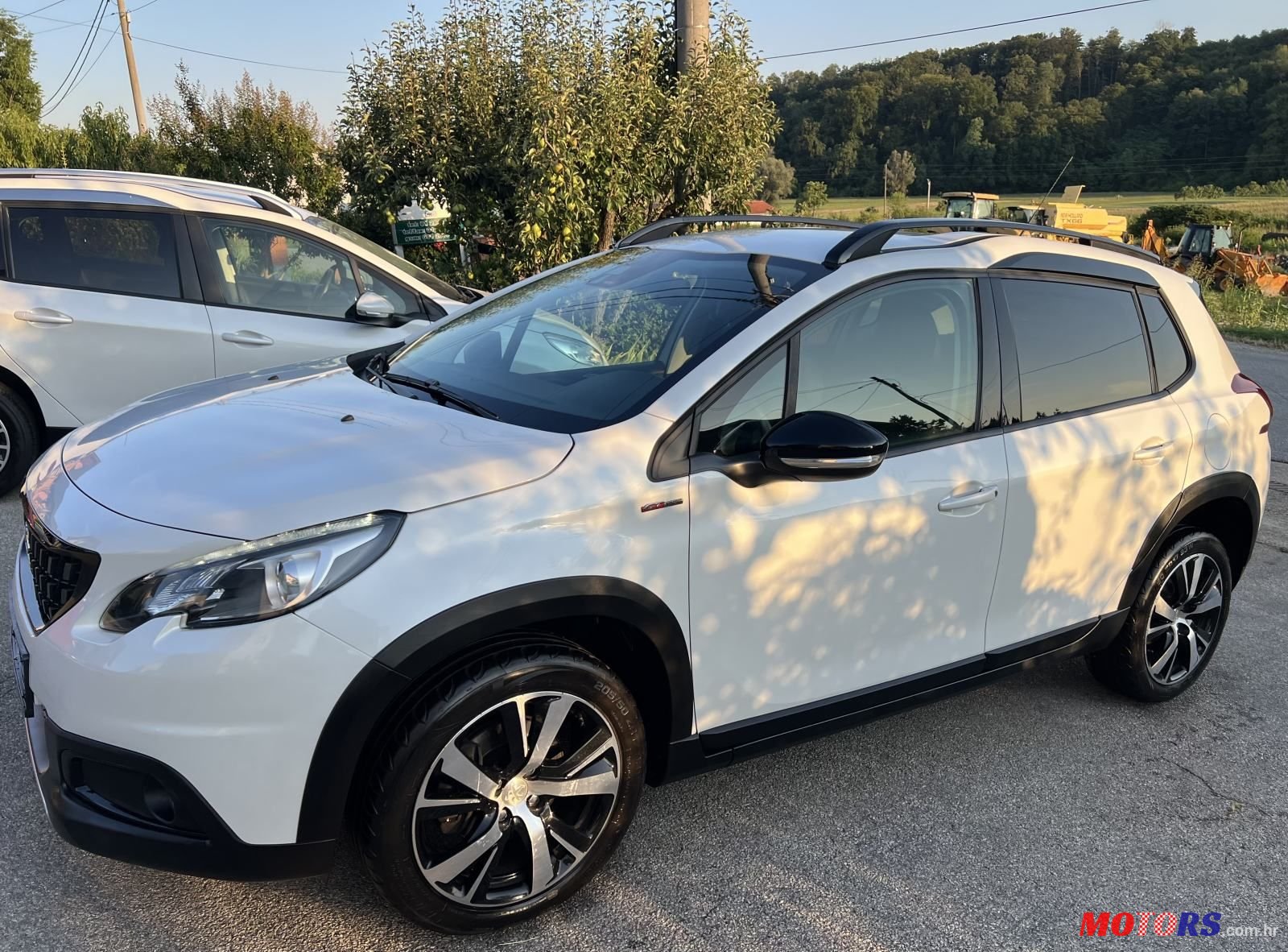 2016' Peugeot 2008 1,6 Bluehdi photo #3
