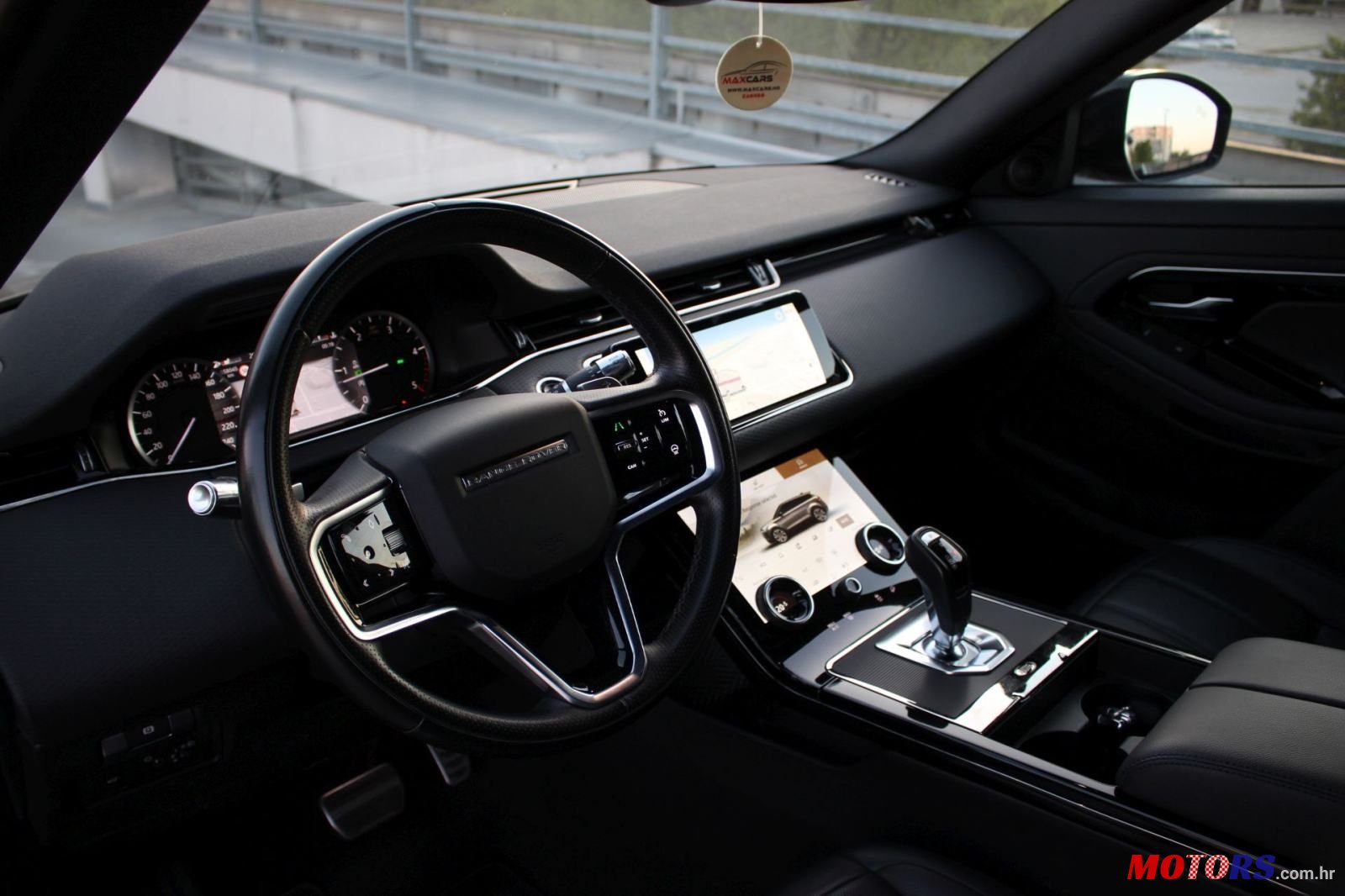 2022' Land Rover Range Rover Evoque 2,0 photo #2