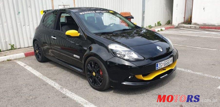 2009' Renault Clio 2,0 16V Sport photo #1