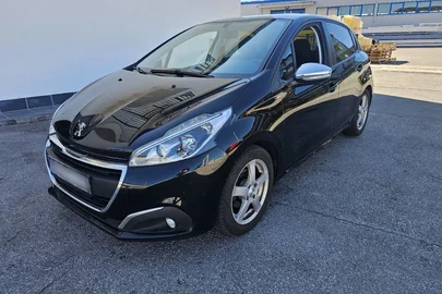2016' Peugeot 208 1,2 Benzin