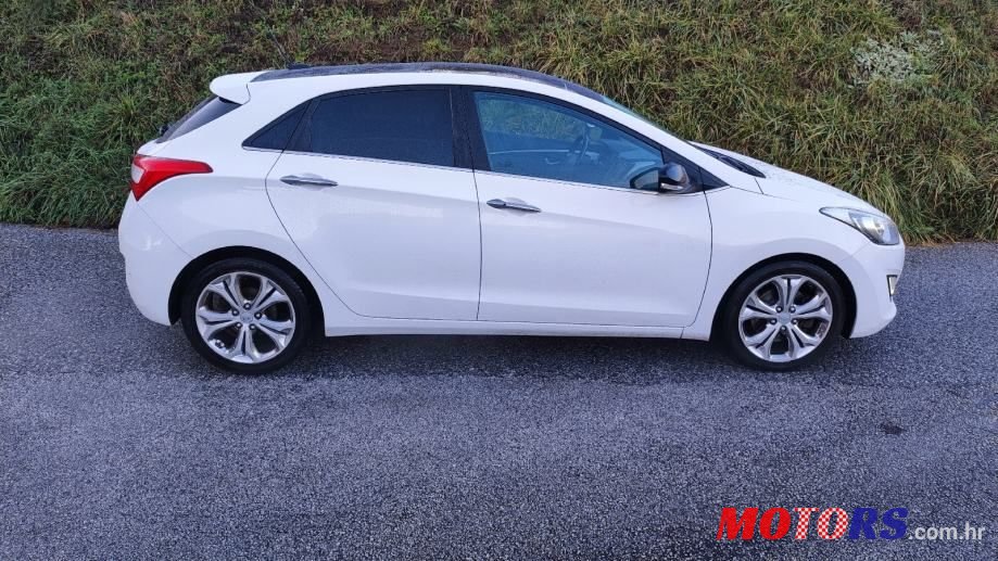 2014' Hyundai i30 1,6 Crdi photo #5