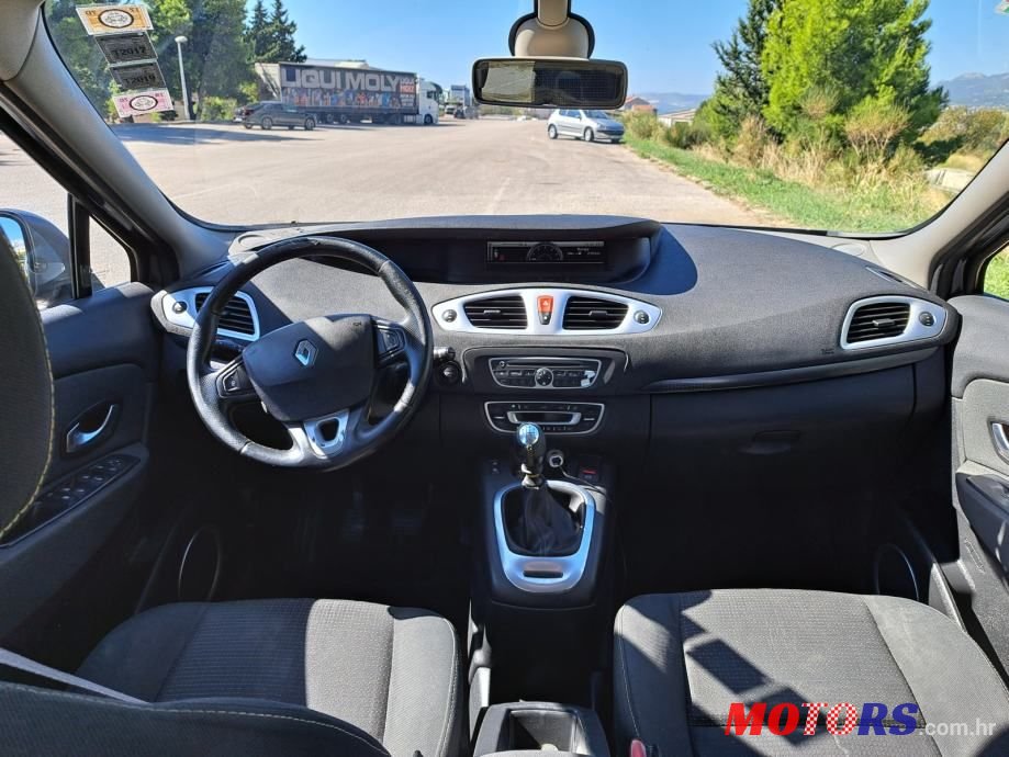 2010' Renault Grand Scenic 1,5 Dci photo #4