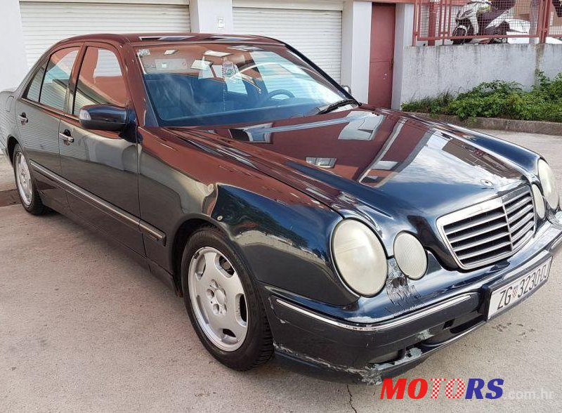 1999' Mercedes-Benz E-Klasa 270 photo #1