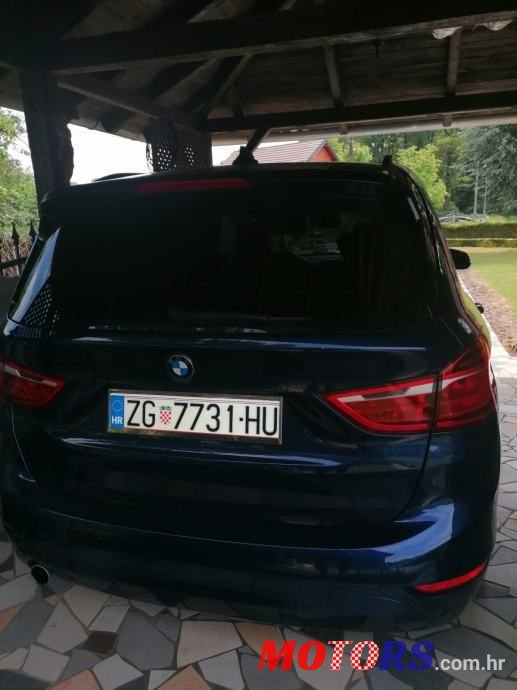 2017' BMW Serija 2 216D photo #3
