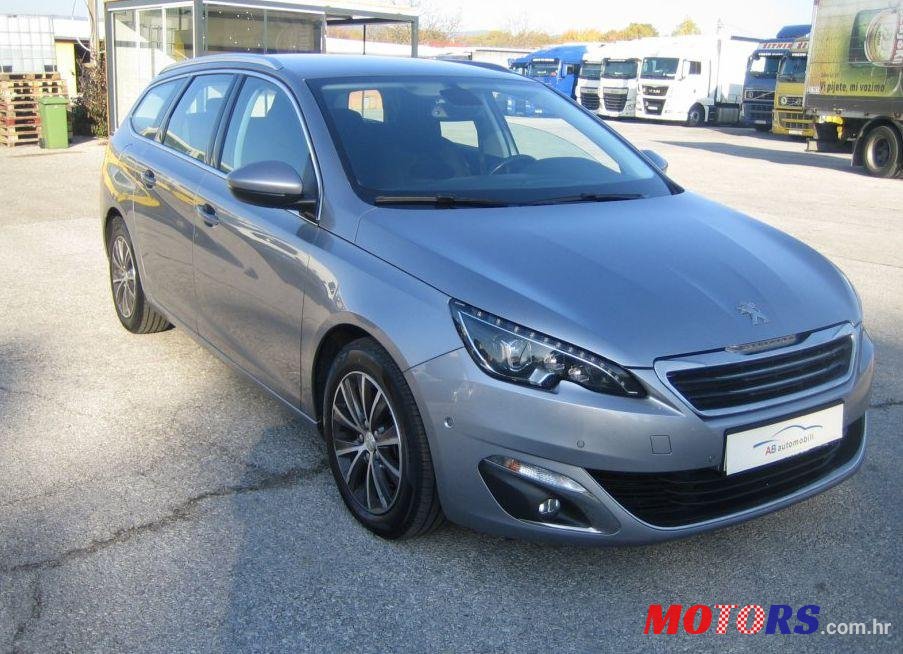 2015' Peugeot 308 Sw 2,0 photo #2
