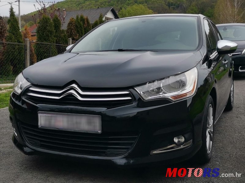 2013' Citroen C4 1,6 Hdi photo #1