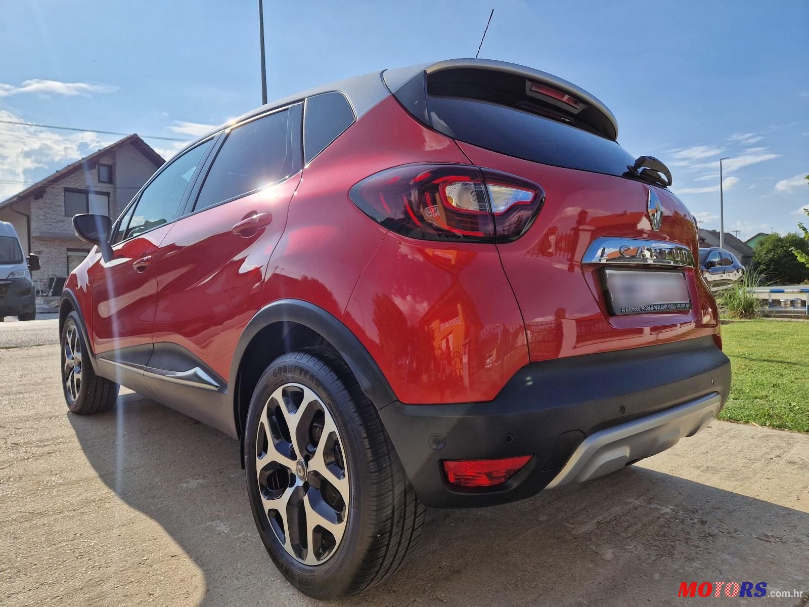 2018' Renault Captur Tce photo #3