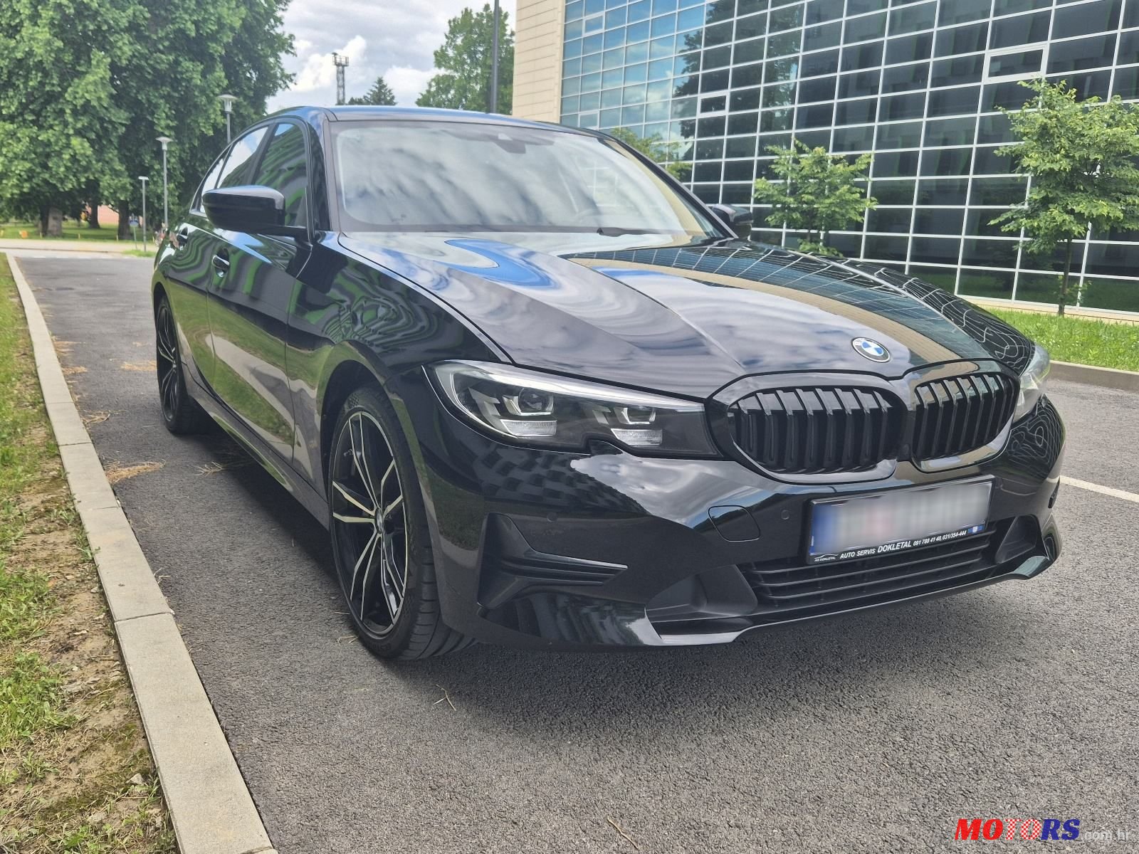 2019' BMW Serija 3 320I photo #1