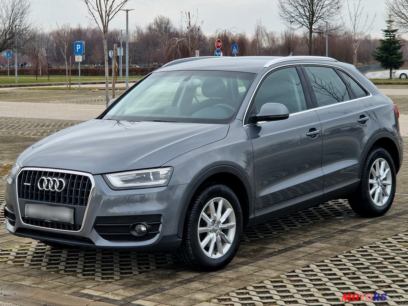 2014' Audi Q3 S-Tronic photo #1