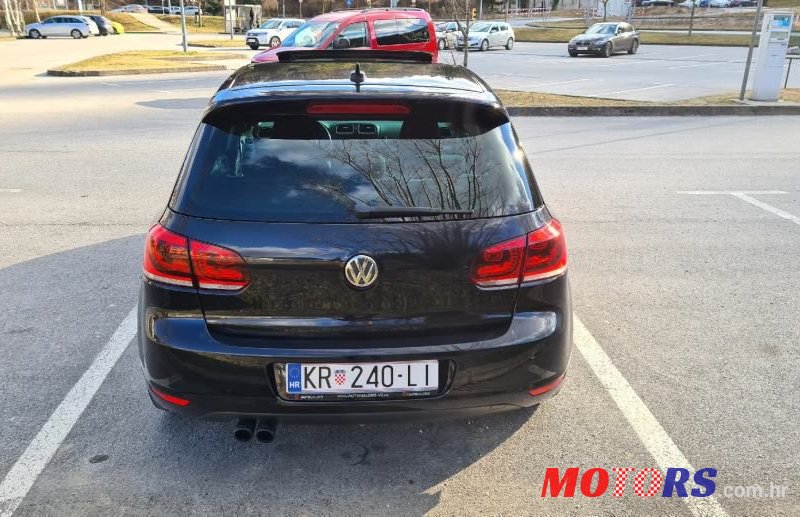 2009' Volkswagen Golf 6 2,0 Tdi photo #5